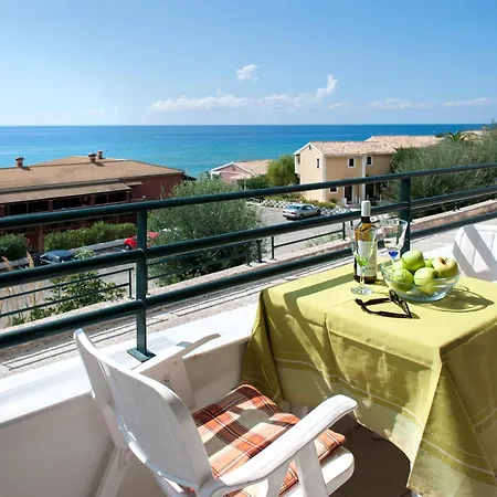 Ammos Vilă Glyfada (Corfu)